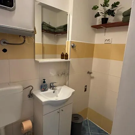 Ana Apartment
